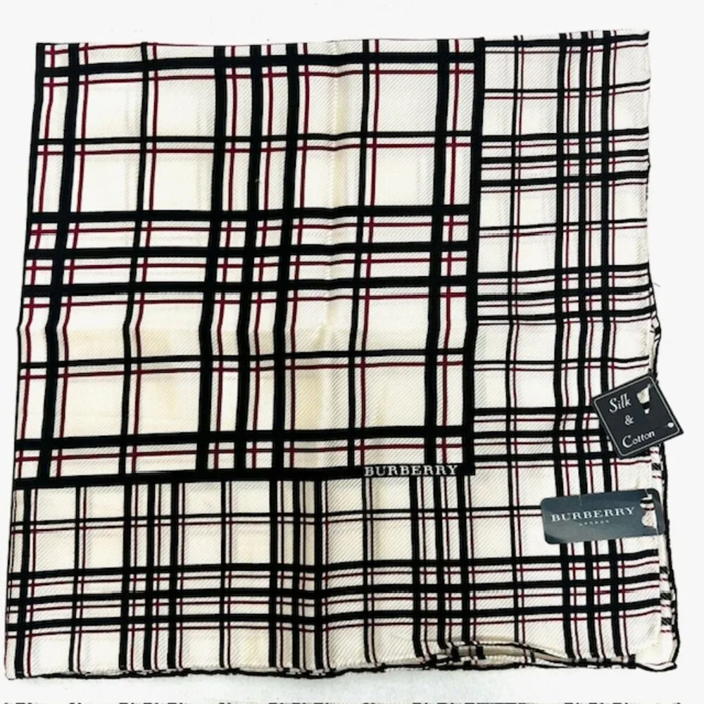 New Tag Men/Women   Burberry  Bandana /MiniScarf 23